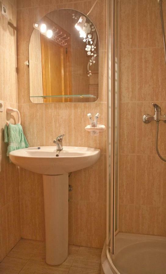 Вілла Vivienda Rural El Mirador De Enix Екстер'єр фото